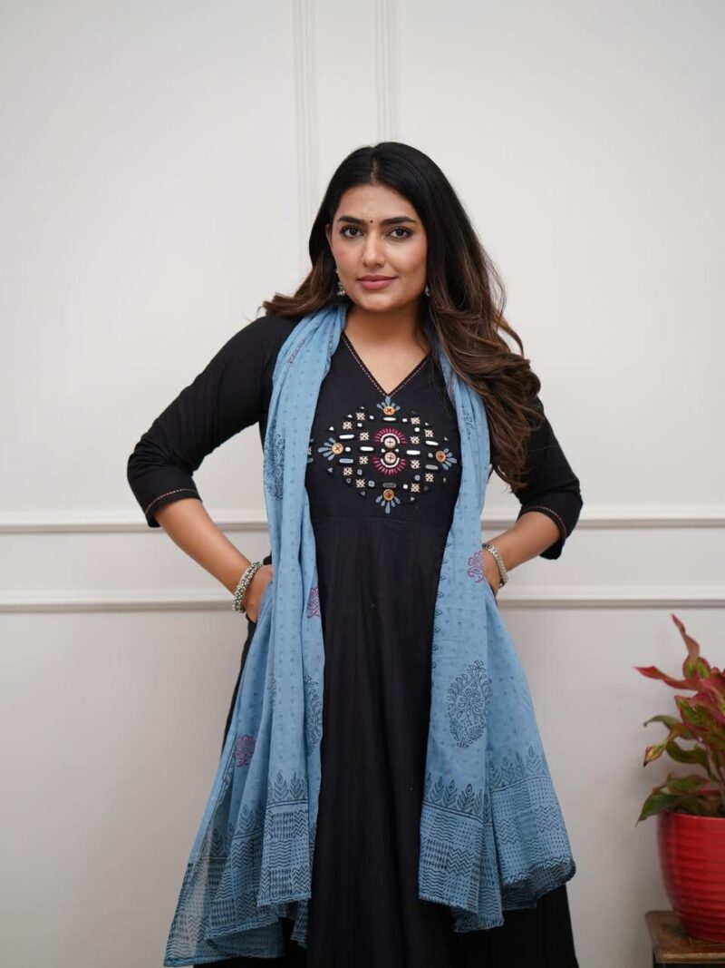 WhatsApp Image 2025-10-03 at 1.22.07 PM (1)